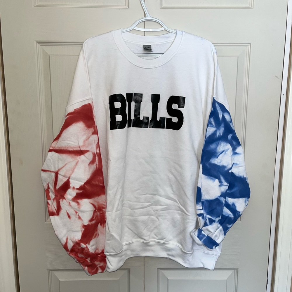 Bills crew neck. Brand new. Never worn.
